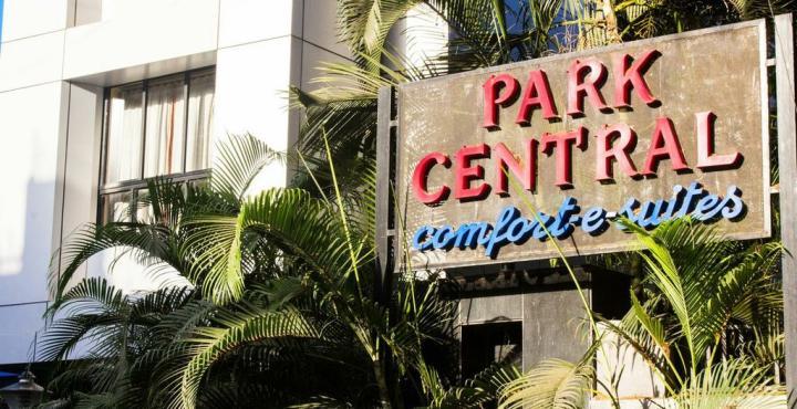 Hotel Park Central Koregaon Park بونة المظهر الخارجي الصورة