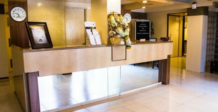 Hotel Park Central Koregaon Park بونة المظهر الخارجي الصورة
