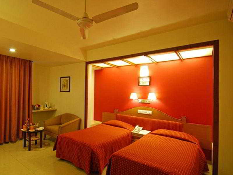 Hotel Park Central Koregaon Park بونة الغرفة الصورة