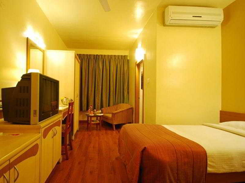 Hotel Park Central Koregaon Park بونة الغرفة الصورة