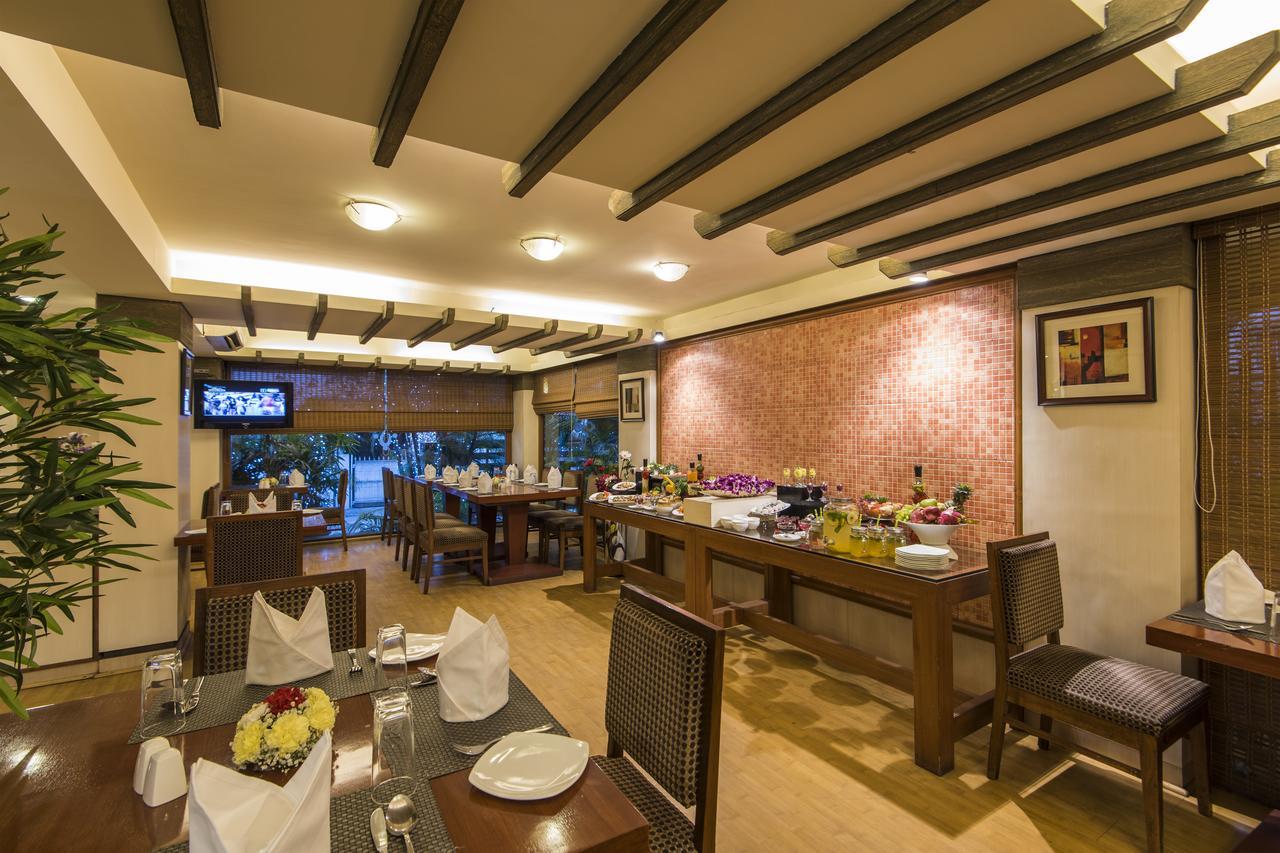 Hotel Park Central Koregaon Park بونة المظهر الخارجي الصورة