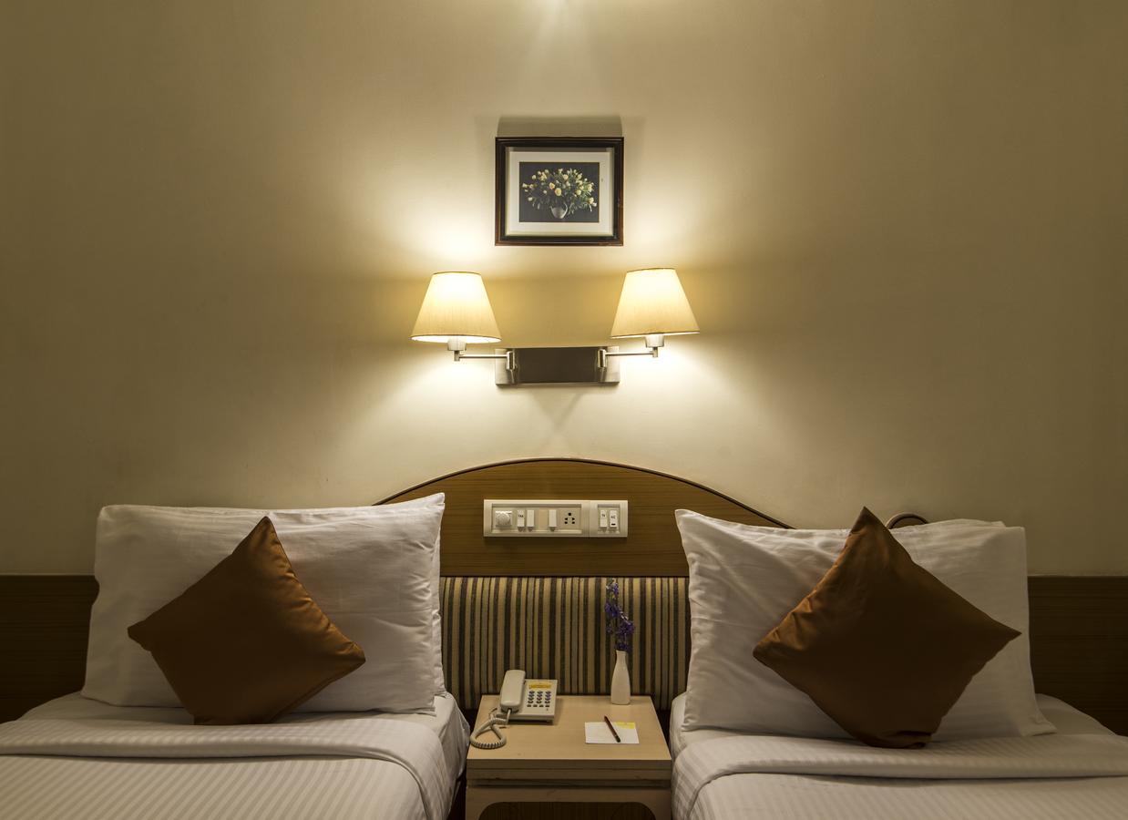 Hotel Park Central Koregaon Park بونة المظهر الخارجي الصورة