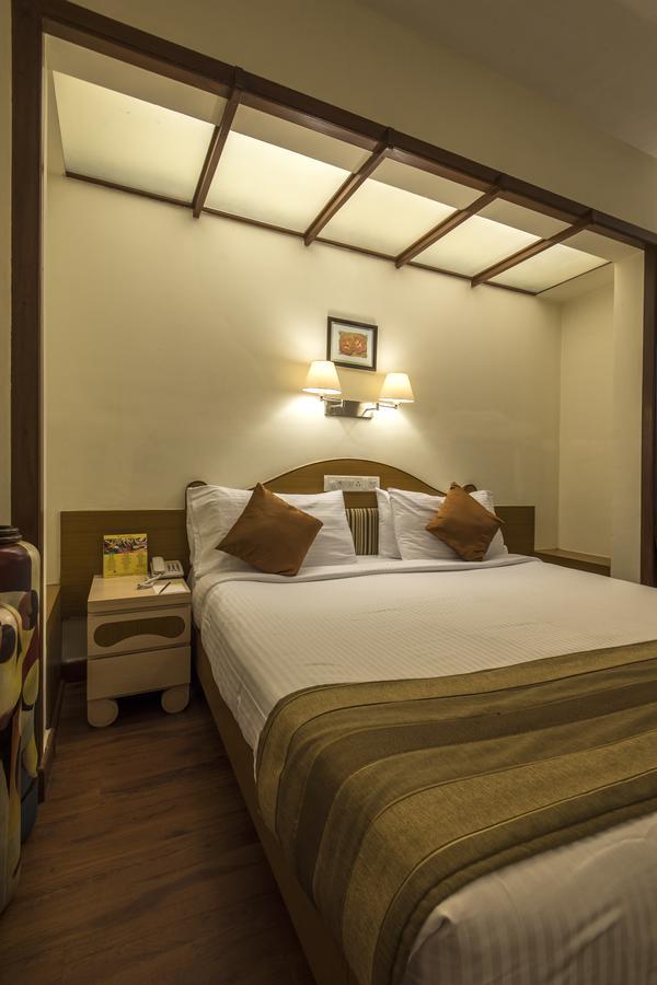 Hotel Park Central Koregaon Park بونة المظهر الخارجي الصورة