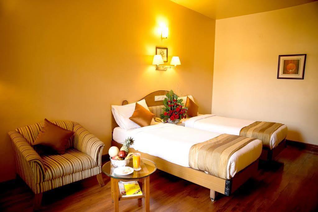 Hotel Park Central Koregaon Park بونة المظهر الخارجي الصورة