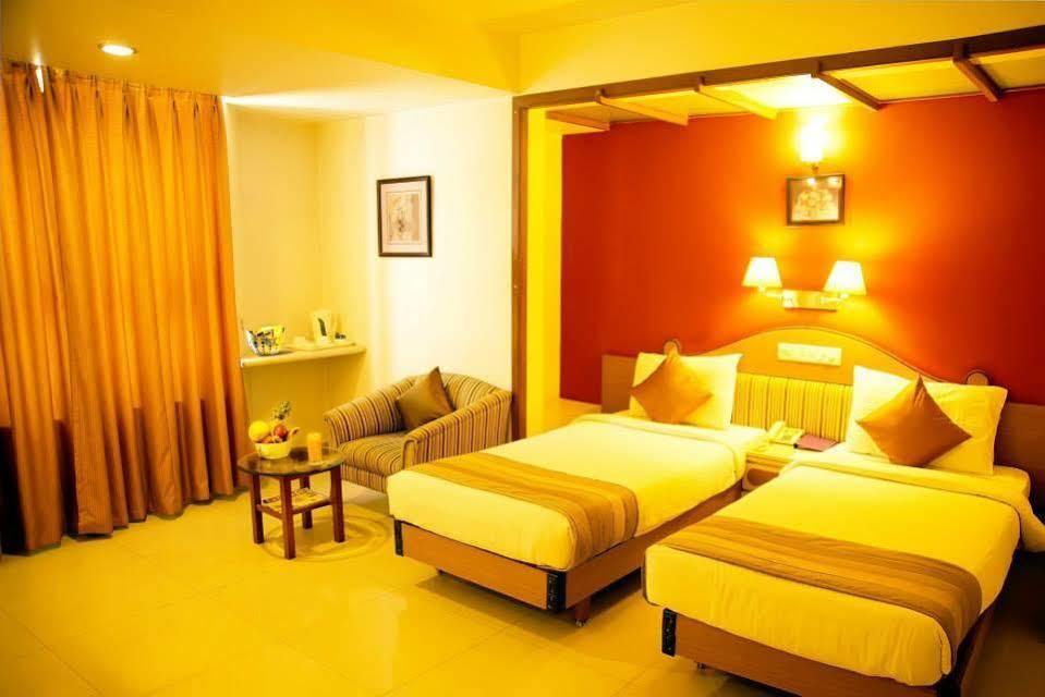 Hotel Park Central Koregaon Park بونة المظهر الخارجي الصورة