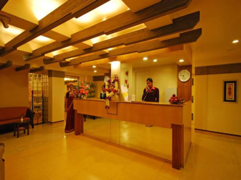 Hotel Park Central Koregaon Park بونة المظهر الخارجي الصورة