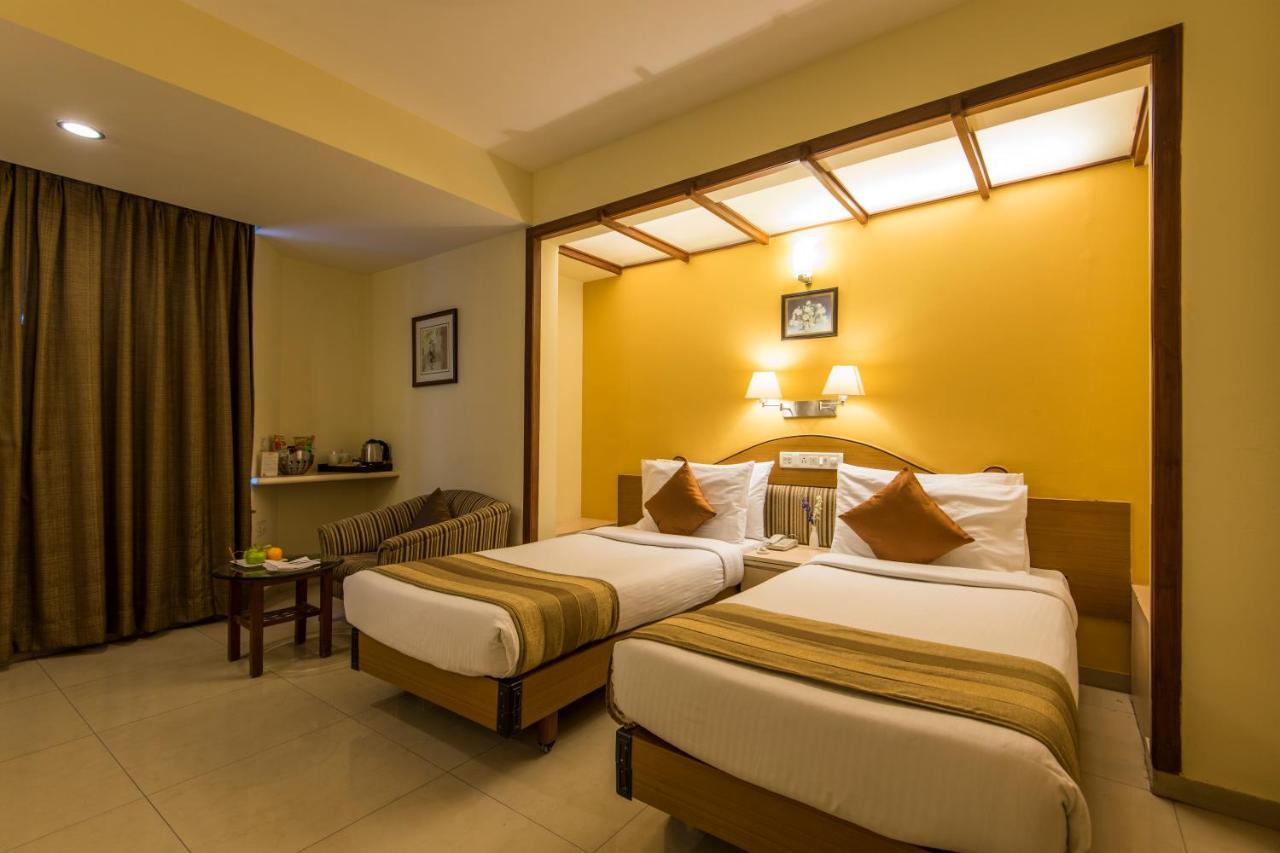 Hotel Park Central Koregaon Park بونة المظهر الخارجي الصورة